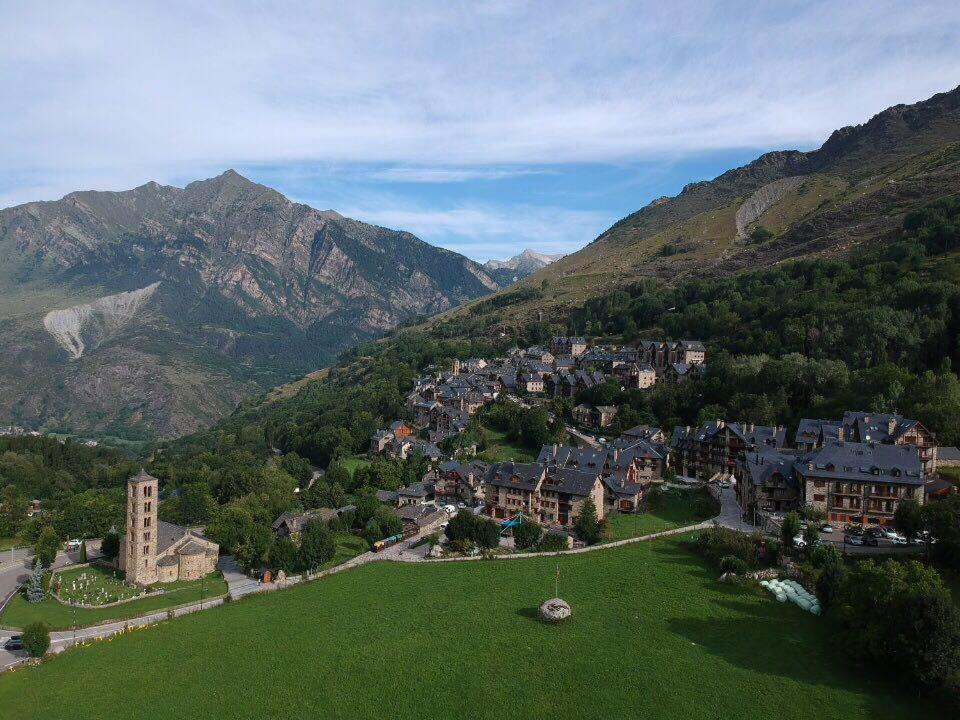 Appartamento Apartamento con terraza y vistas panorámicas en Taüll Esterno foto