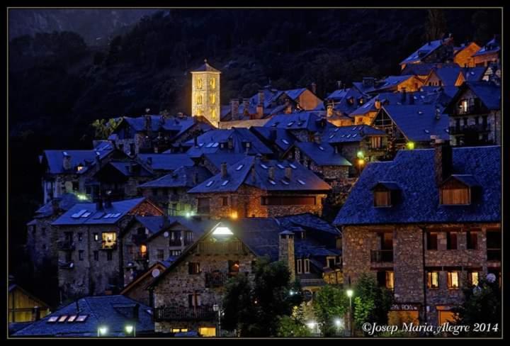 Apartamento con terraza y vistas panorámicas en Taüll Esterno foto